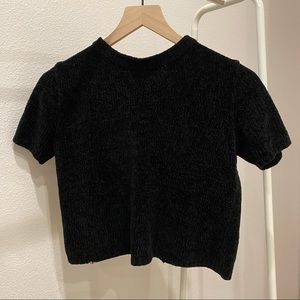 Cropped Short Sleeve Black Sweater